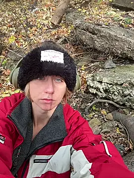 EllieELf online show from 31, 10, 2025