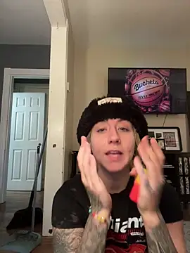 EllieELf online show from 14, 10, 2025