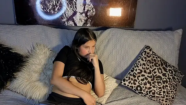 Snapshot of celestesecrett chatting on 20, 11, 2025 celestesecrett online show from 20, 11, 2025