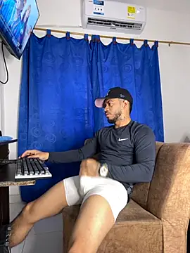 Kylian Alessandro online show from 20, 11, 2025