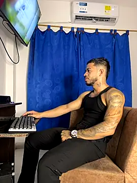 Kylian Alessandro online show from 15, 11, 2025