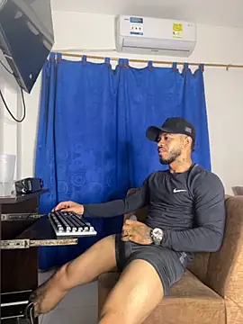 Kylian Alessandro online show from 1, 12, 2025