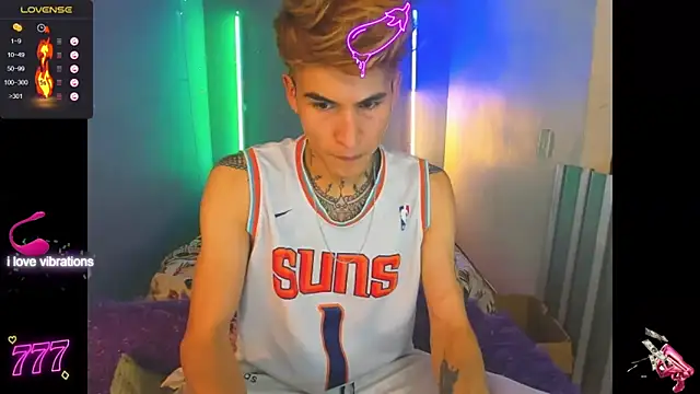 Snapshot of Latin_boysxxxx chatting on 27, 3, 2026 Latin boysxxxx online show from 27, 3, 2026