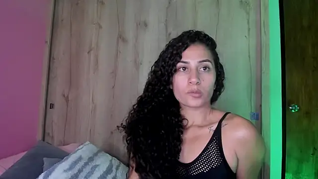 Snapshot of fernanda317 chatting on 15, 4, 2026 fernanda317 online show from 15, 4, 2026