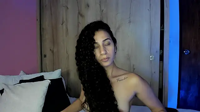 Snapshot of fernanda317 chatting on 18, 4, 2026 fernanda317 online show from 18, 4, 2026
