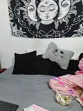 abby n emily online show from 16, 7, 2026