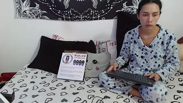 abby n emily online show from 10, 2, 2026