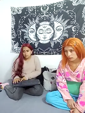 abby n emily online show from 20, 11, 2025