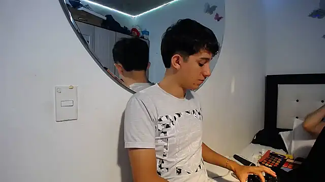 Dravith Valery online show from 8, 11, 2025