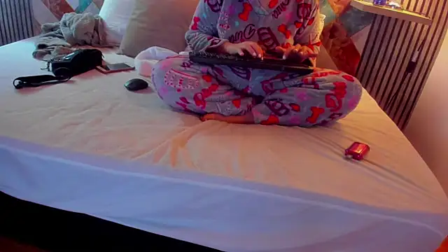 Diosadelchat online show from 17, 11, 2025