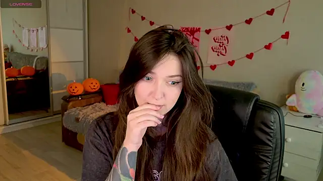 BellaSink online show from 7, 11, 2025