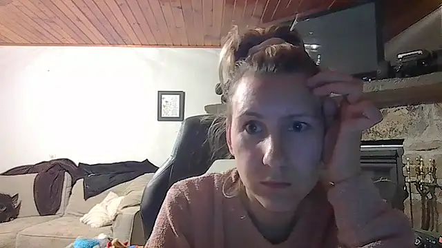 pleasureme24k online show from 26, 11, 2025