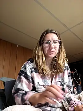 pleasureme24k online show from 12, 11, 2025