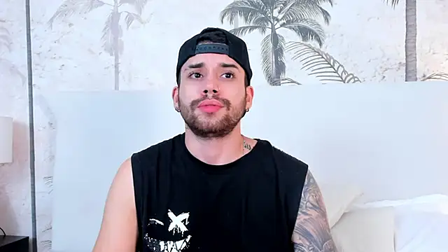 Mike montoya01 online show from 20, 12, 2025