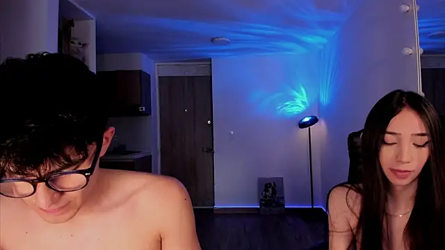 Mikeyvioleta  online show from 10, 1, 2026