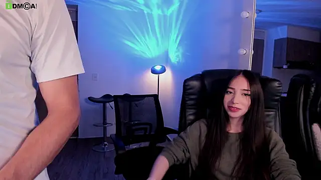 Mikeyvioleta  online show from 11, 2, 2026