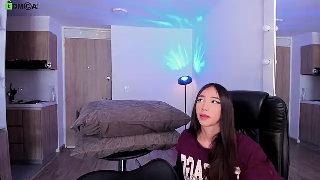 Mikeyvioleta  online show from 2, 3, 2026