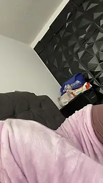 MiaSofia   online show from 18, 12, 2025