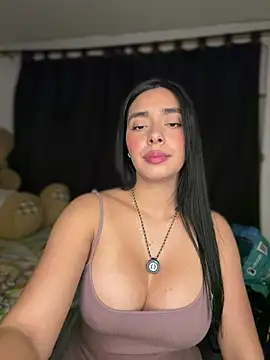 Snapshot of MiaSofia__ chatting on 14, 7, 2026 MiaSofia online show from 14, 7, 2026