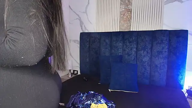 MarScarlett online show from 7, 1, 2026