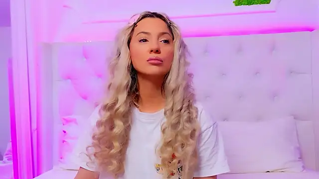 AriannaSins online show from 24, 3, 2026