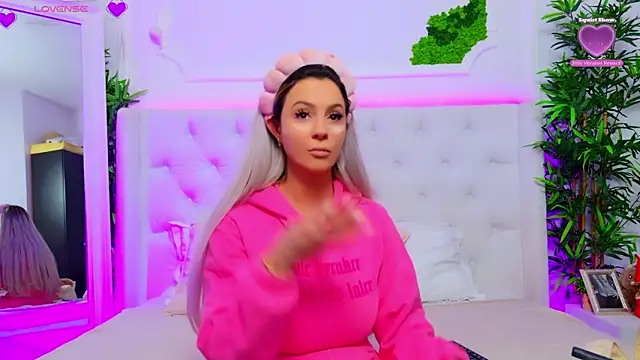 AriannaSins online show from 9, 1, 2026