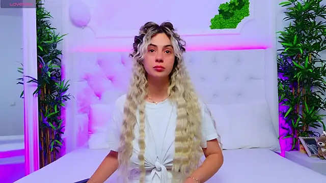 AriannaSins online show from 3, 11, 2025