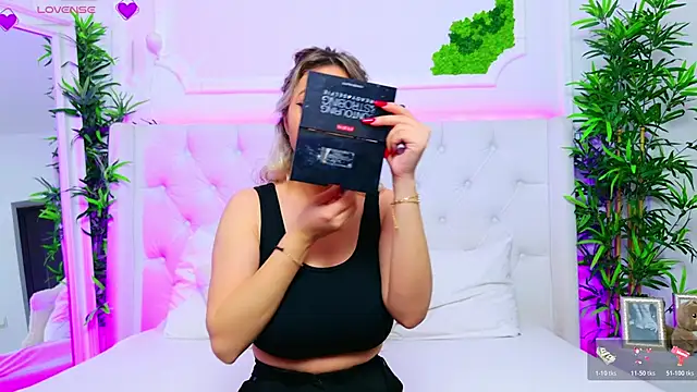 AriannaSins online show from 20, 11, 2025