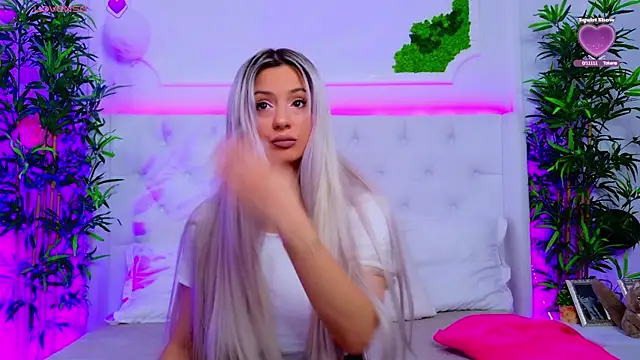 AriannaSins online show from 16, 10, 2025