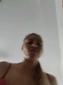 SandyCassie online show from 24, 6, 2026