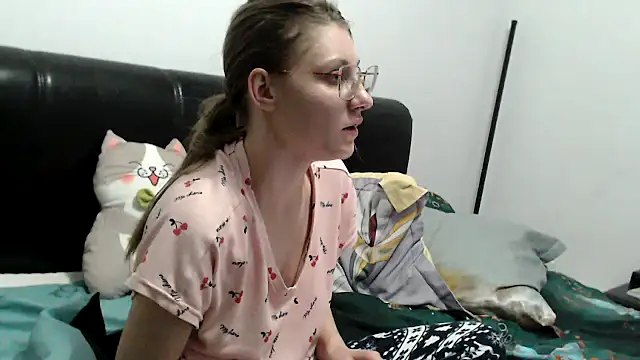 SandyCassie online show from 16, 2, 2026