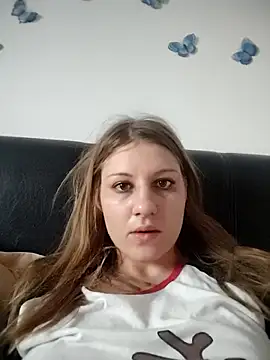 Snapshot of SandyCassie chatting on 20, 10, 2025 SandyCassie online show from 20, 10, 2025