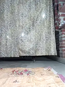 Rajni chauhan online show from 4, 12, 2025