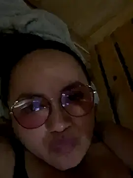 Snapshot of antoniamiller69 chatting on 6, 11, 2025 antoniamiller69 online show from 6, 11, 2025