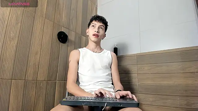 Snapshot of Tiam_muller chatting on 28, 11, 2025 Tiam muller online show from 28, 11, 2025