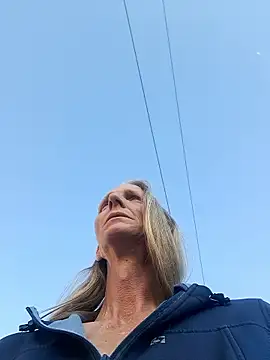 Cheryl F online show from 22, 4, 2026