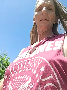Snapshot of Cheryl_F chatting on 26, 5, 2026 Cheryl F online show from 26, 5, 2026