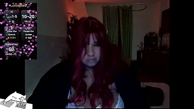 Snapshot of FullSizeQueen chatting on 18, 10, 2025 FullSizeQueen online show from 18, 10, 2025