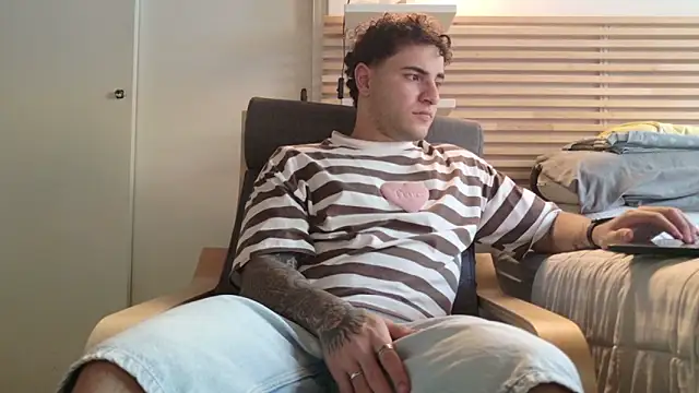 KevinWolf777 online show from 19, 3, 2026