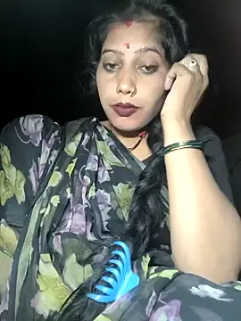Snapshot of Ragni_bhargav chatting on 15, 10, 2025 Ragni bhargav online show from 15, 10, 2025
