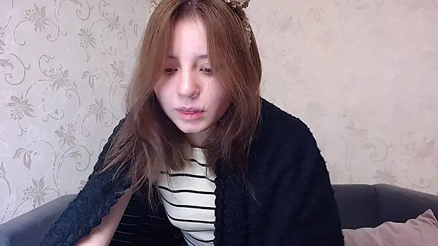 evaa here  online show from 3, 11, 2025