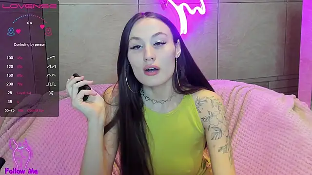 honeybuns lizzy online show from 19, 4, 2026