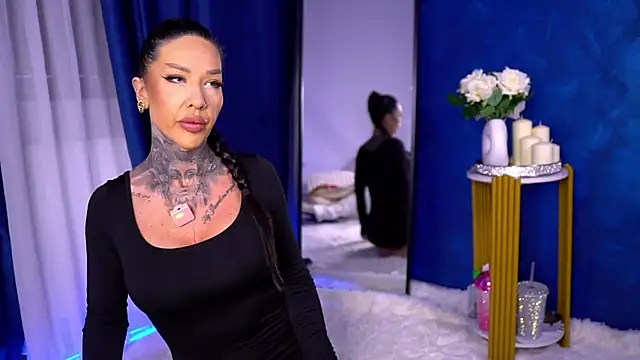 ScarletNoir online show from 2, 4, 2026