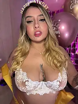 Snapshot of _Ninasanz chatting on 29, 5, 2026 Ninasanz online show from 29, 5, 2026
