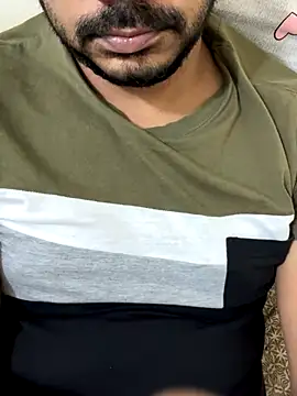 Handsome8677 online show from 9, 11, 2025