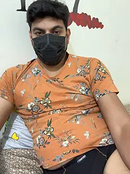 Handsome8677 online show from 16, 11, 2025