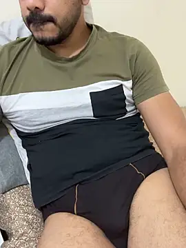 Handsome8677 online show from 1, 12, 2025