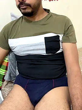 Handsome8677 online show from 25, 11, 2025