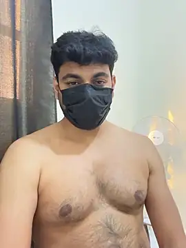 Snapshot of Handsome8677 chatting on 20, 5, 2026 Handsome8677 online show from 20, 5, 2026