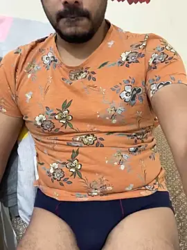 Handsome8677 online show from 23, 11, 2025